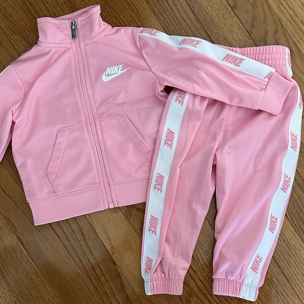 Nike Kids Tracksuit 12mo
